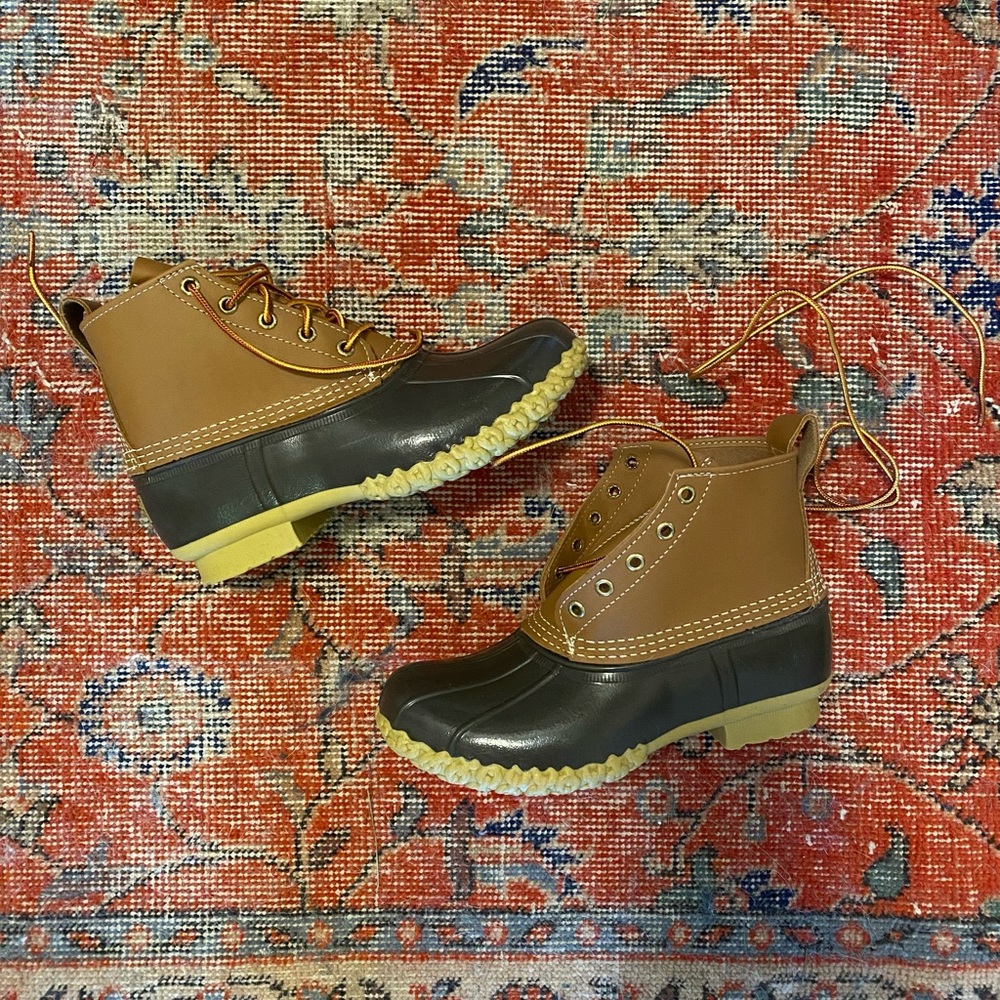 6” Bean Boots